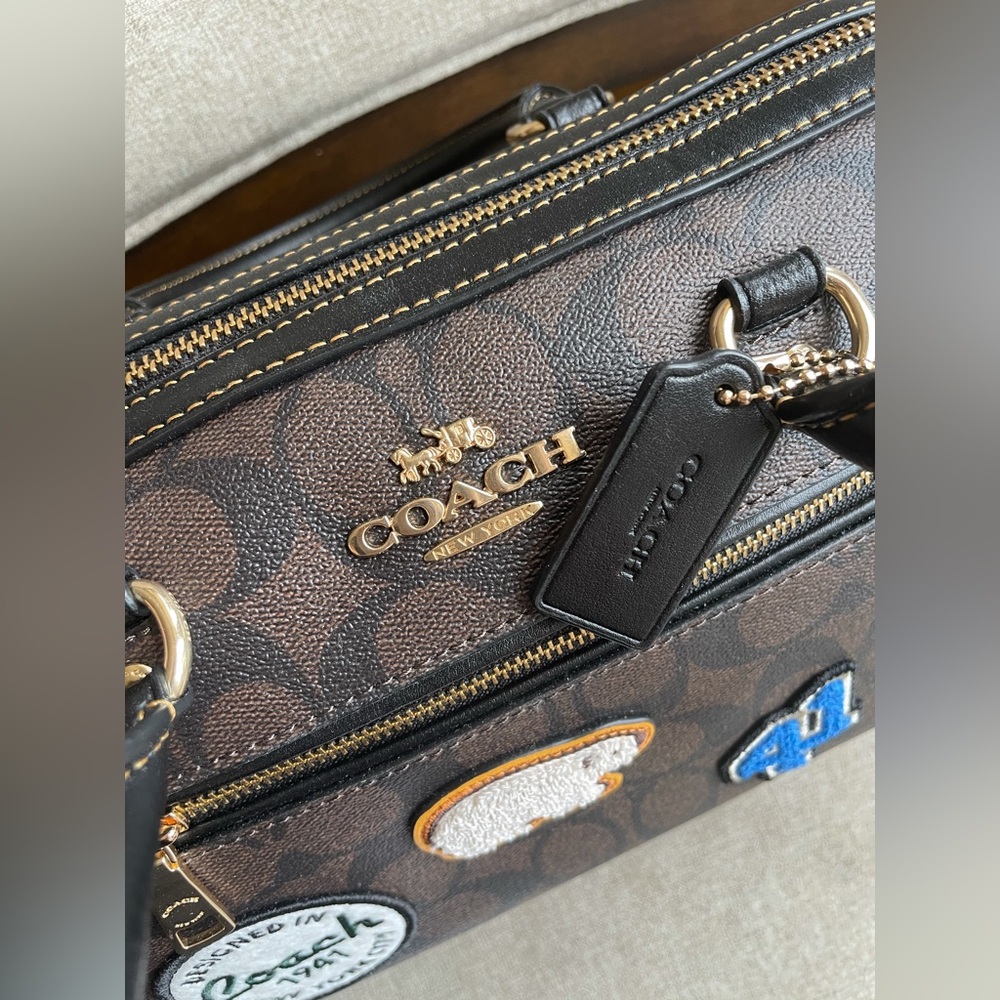 NWT！COACH ROWAN SATCHEL IN SIGNATURE CANVAS WITH SKI PATCHES (COACH CE592) - Picture 6 of 14